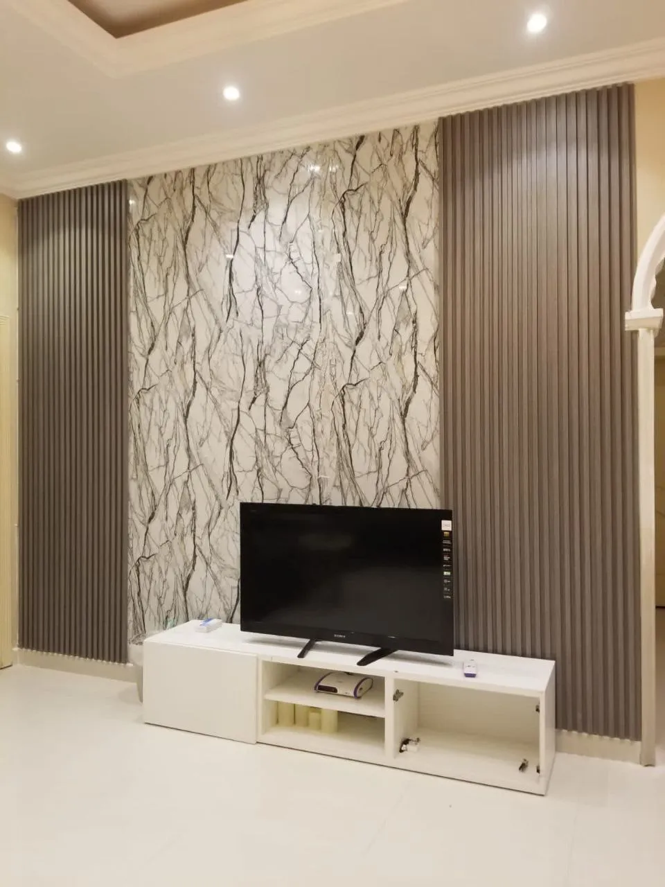 مدخل فيلا بديل رخام ومرايا